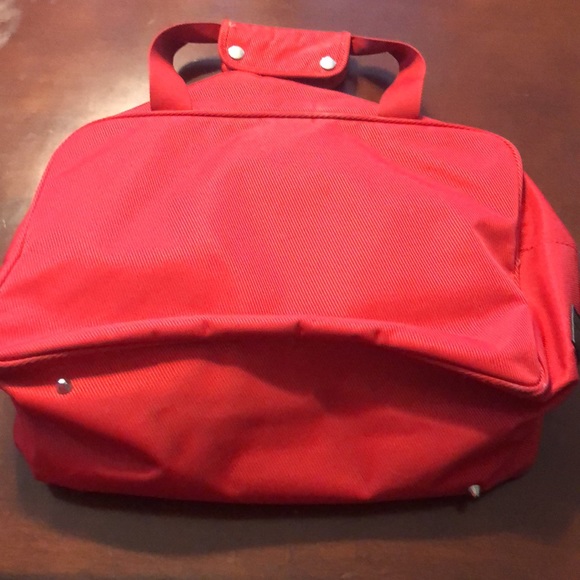 Tommy Hilfiger red travel bag - Picture 2 of 6